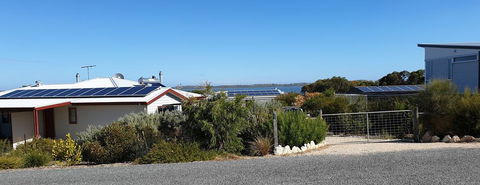 Samphire: Coorong Accommodation - Australian Directory 3