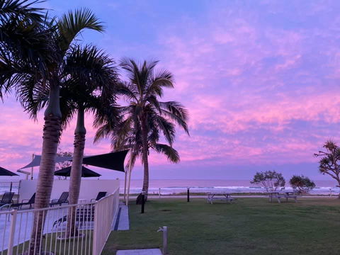 San Simeon Beachfront Apartments Tugun - Australian Directory 2