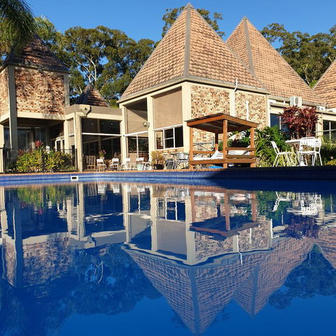 Sanctuary Resort Motor Inn - Australian Directory 3