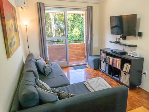 Sand & Sea 7 - Australian Directory 1