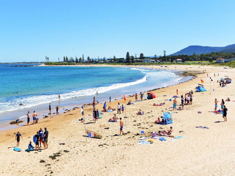 Sandon Point Coastal Abode - Australian Directory 1