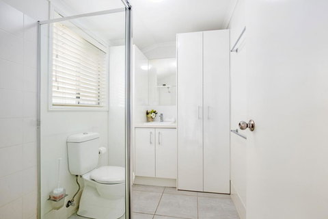 Sandy Beach Resort - Australian Directory 1