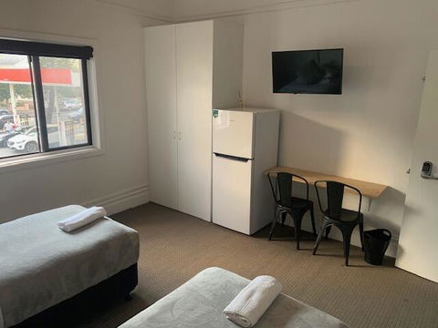 Sandy Bottoms Guesthouse - Australian Directory 1