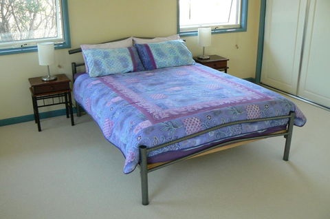 Sandy Point Beach Escape 2 Bedroom Apartment - Australian Directory 2