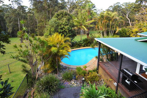 Sapphire Beach Acreage - Australian Directory 2