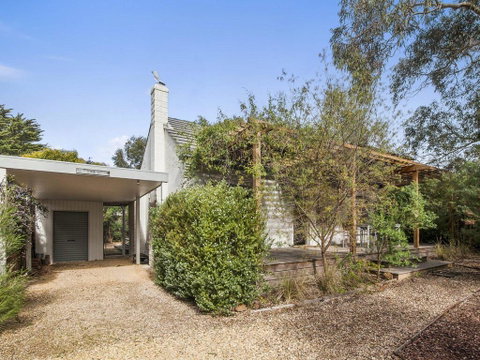 SEA CORNER - Anglesea - Australian Directory 0