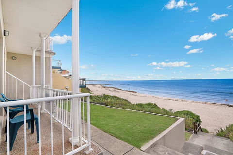 Sea Spray Apartments, Unit 4 - Australian Directory 0