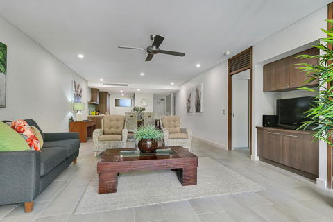 Sea Temple Private Apartments - Australian Directory 2