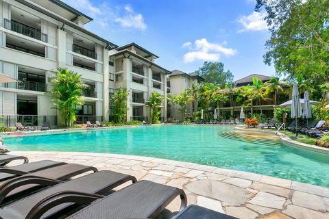 Sea Temple Private Apartments - Australian Directory 0
