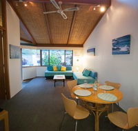 Sea Urchin Apartment - Australian Directory