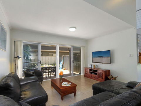 Seachange Townhouse 4 - Australian Directory 0