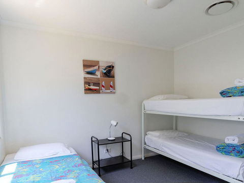 Seachange Townhouse 4 - Australian Directory 2