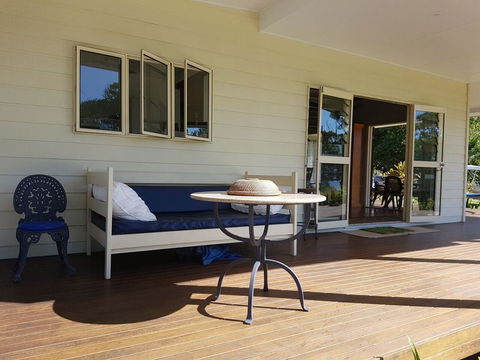 Seafarer Cottage - Australian Directory 1