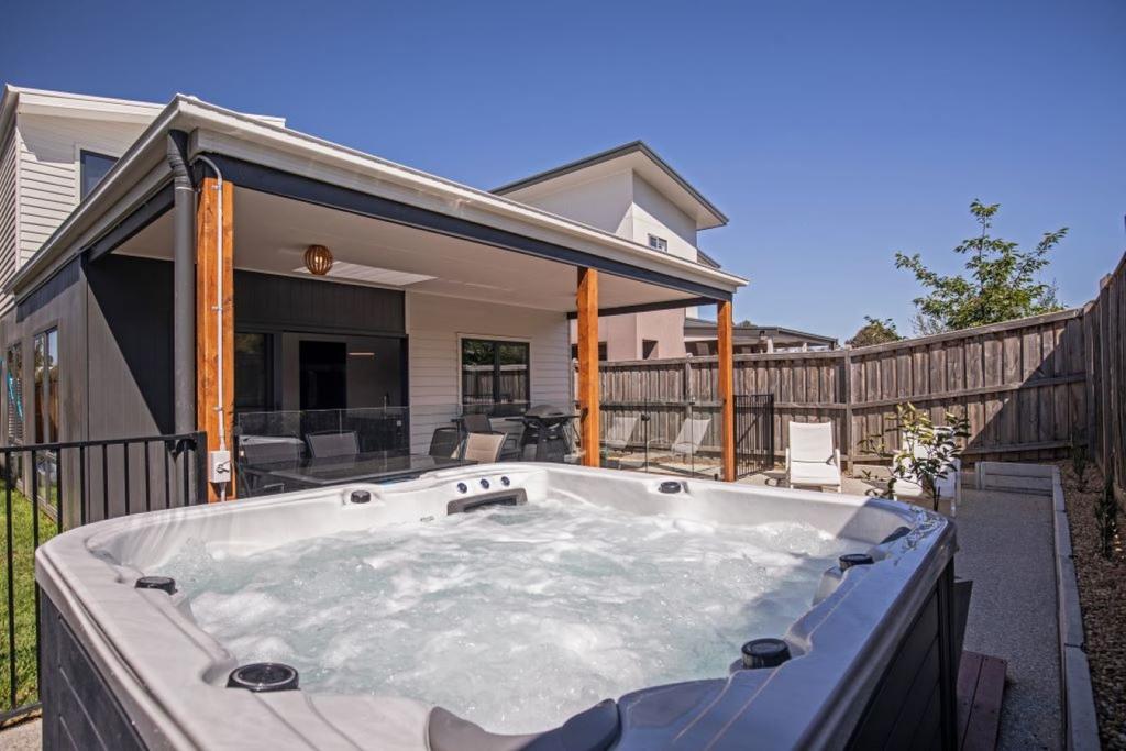  Australian Directory