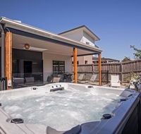 Seagrove Retreat Cowes - Australian Directory