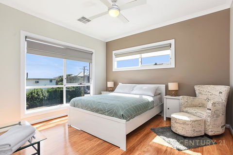 Seahaven In Sellicks - Australian Directory 3