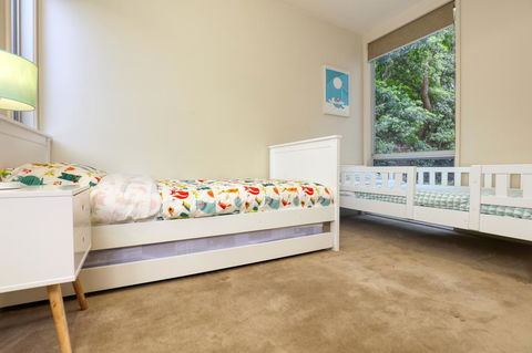 Seascape - The Ultimate Inverloch Retreat - Australian Directory 1