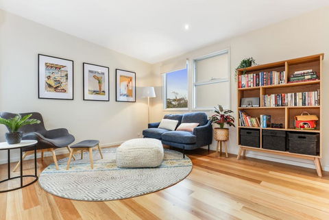 Seascape - The Ultimate Inverloch Retreat - Australian Directory 0