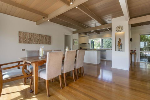 Seaside Escape Family Friendly Mount Martha Retreat - Australian Directory 3