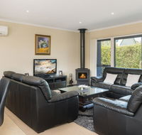 Seaside Splendour - Australian Directory