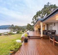 Seaview Family Retreat - Australian Directory