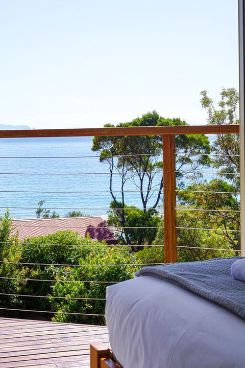 Seaview Family Retreat - Australian Directory 3