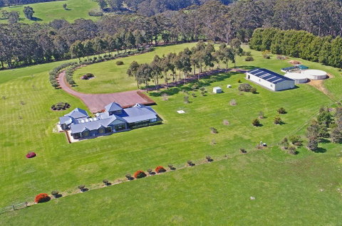 Sensational Heights Bed & Breakfast - Australian Directory 2