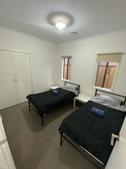Serenity 13 - Australian Directory 0