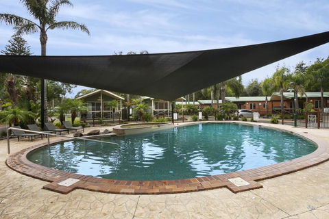 Seven Mile Beach Holiday Park - Australian Directory 2
