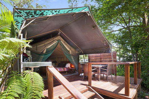 Seven Mile Beach Holiday Park - Australian Directory 1