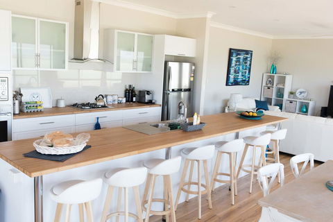 Shades Of Blue Eco Retreat - Australian Directory 1