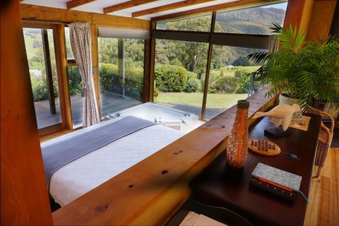 Shanleys Huon Valley - Australian Directory 0