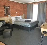 Shannon Motor Inn - Australian Directory