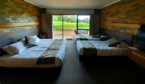 Shepparton Golf Motel - Australian Directory 2