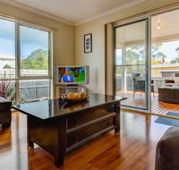 Silver Beach - Australian Directory