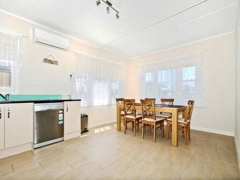 Silver Sands Serenity - Australian Directory 2