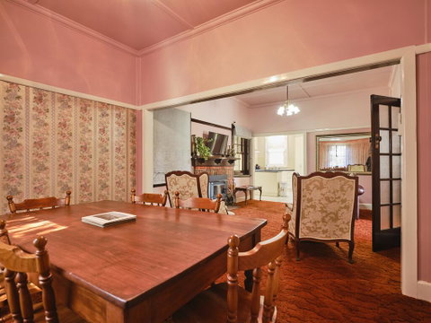 Skymirror Cottage - Australian Directory 3