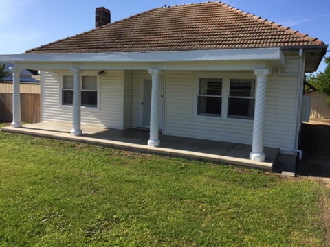Smith Street Cottage Naracoorte - Australian Directory 1