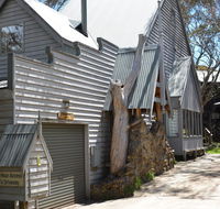 Snowdrop Lodge - Australian Directory