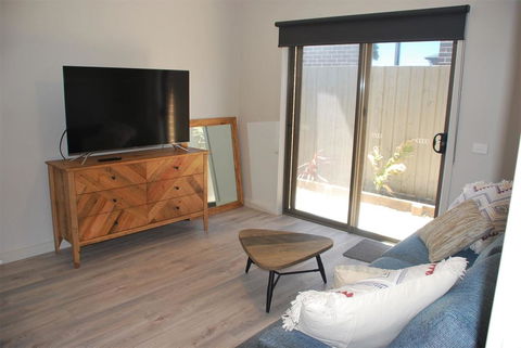 SOMERSET ON MURRAY - Australian Directory 3