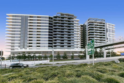 South Bank Riverfront Spice Apartment - Australian Directory 3