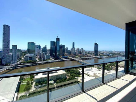 South Bank Riverside Sub Apartment - Australian Directory 2