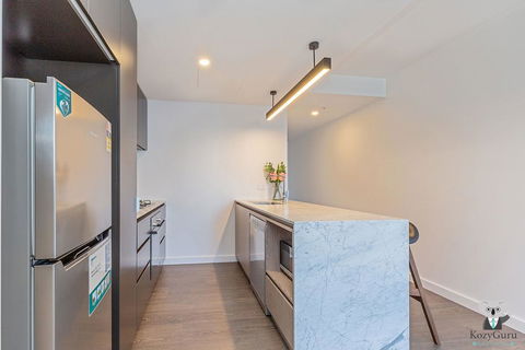 South Brisbane Kozy 1Bed APT + FREE Parking QSB001 - Australian Directory 3