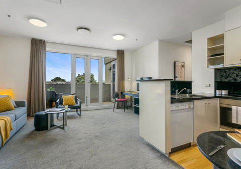 South Yarra Delight - Car Park, Wifi And Swimming Pool - Australian Directory 2