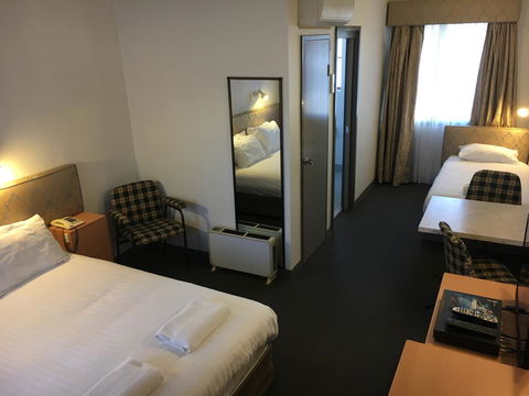 Spa Village Travel Inn - Australian Directory 1