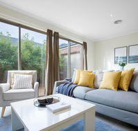 Spacious Lovely 5Beds homePoint Cook - Australian Directory
