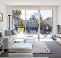 Spacious Modern Apartment In Sydney's North Shore - Australian Directory