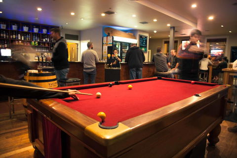 Sporties Hotel - Australian Directory 3