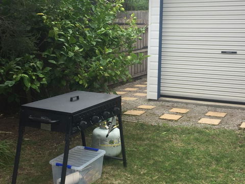 Springtide Studio Apartments - Australian Directory 3