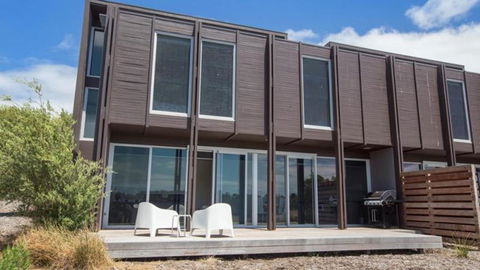 ST ANDREWS BEACH APARTMENT 4.02 - Australian Directory 2